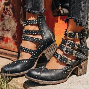 Freebird by Steven Felicity